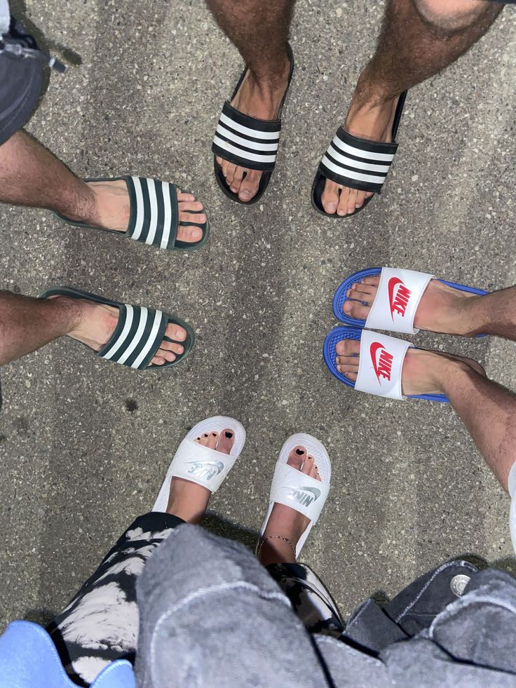 Dép Bánh Mì Adidas: Êm Ái, Phong Cách, Giá Tốt Số 1 tại Đắk Lắk